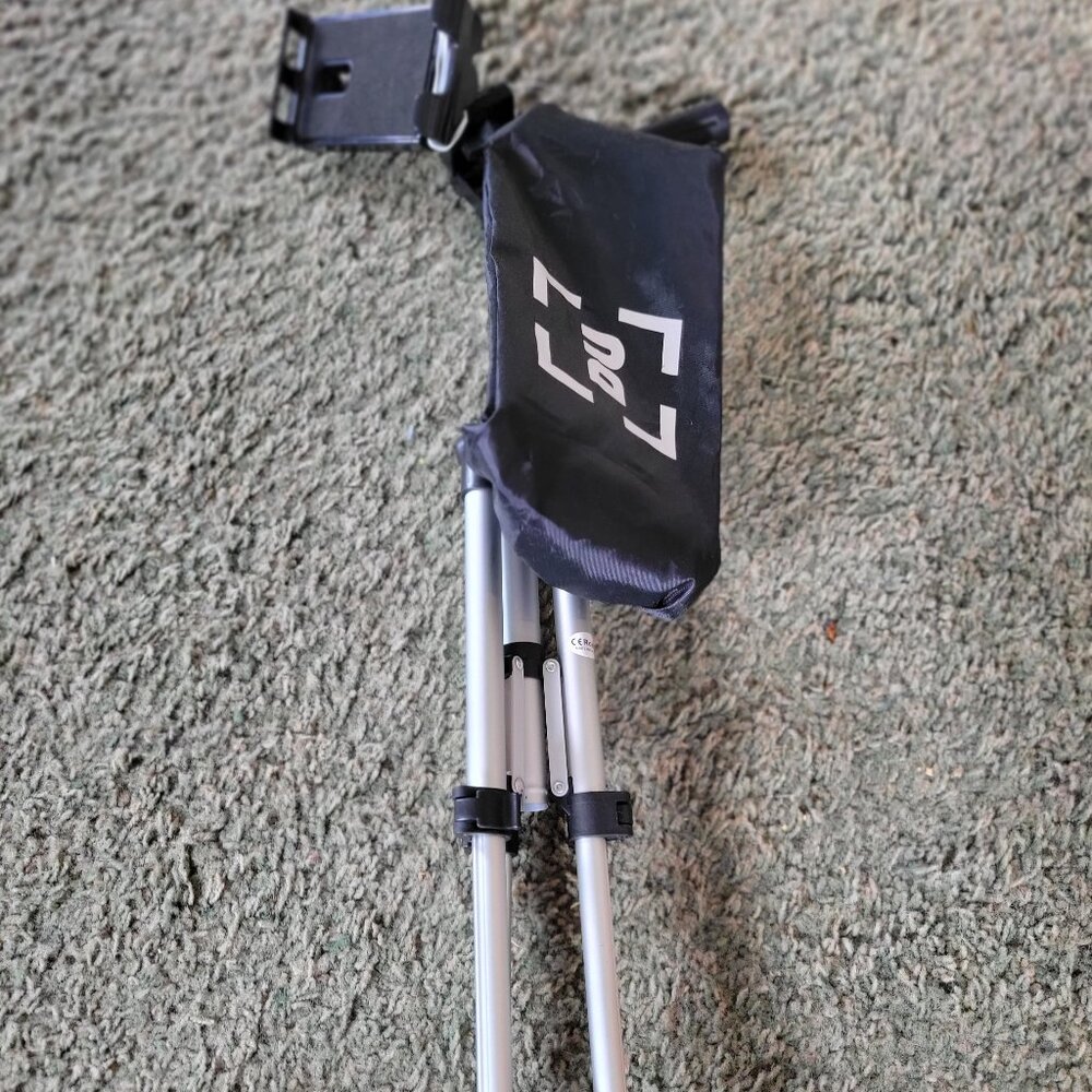 dribble up phone stand tripod